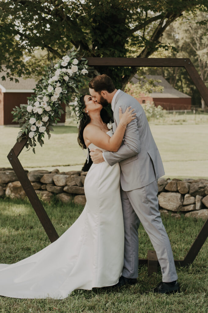 wood flower decor for connecticut wedding ceremony