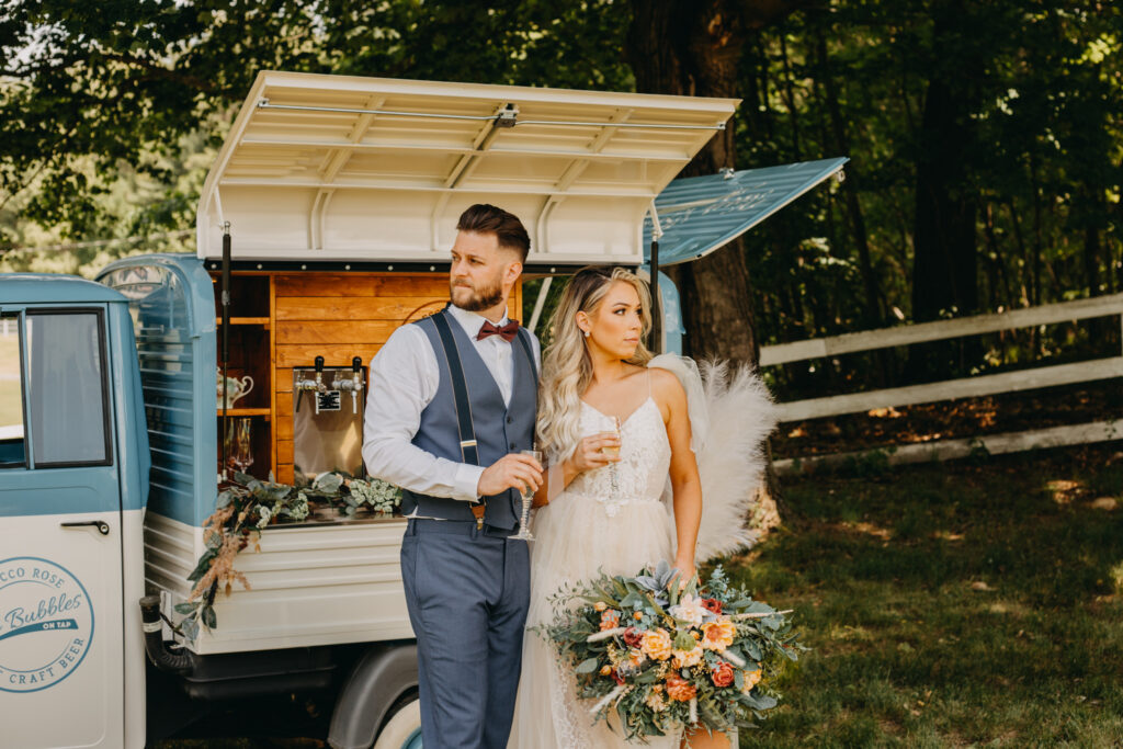 wood flower decor for connecticut wedding venues